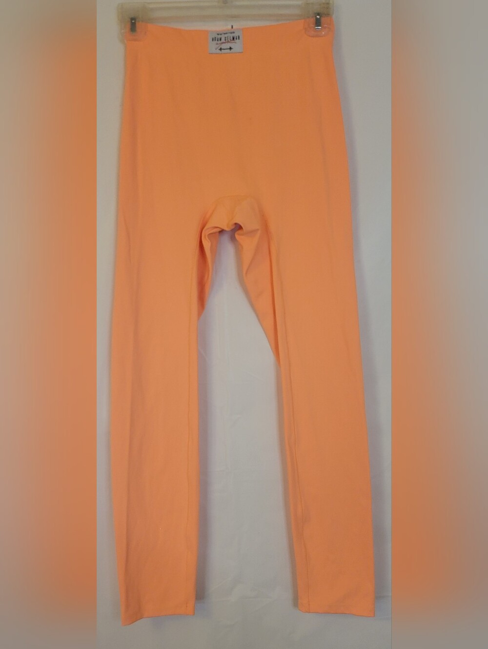 High-Waist Peach Leggings - Women's Stretch Activewear